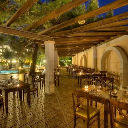 Hotel Cook'S Club Corfu 4*